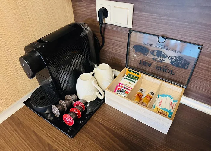 Argisht Palm - Golden Sands