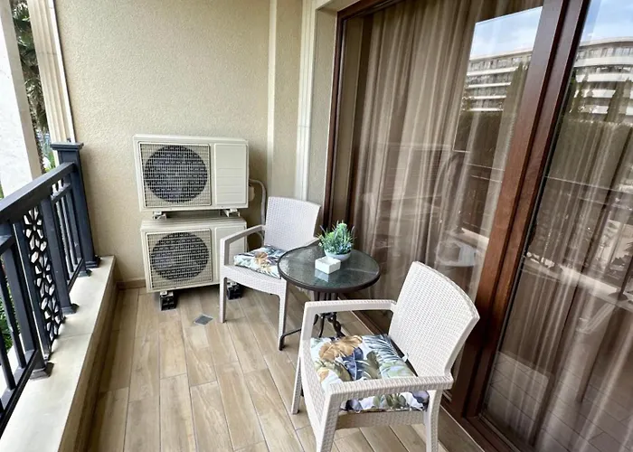 Argisht Palm - Apartment *